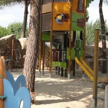 Camping Mobilhome Les Sables D'or 4 Etoiles Le Grau-dʼAgde